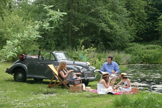 morris minor hire